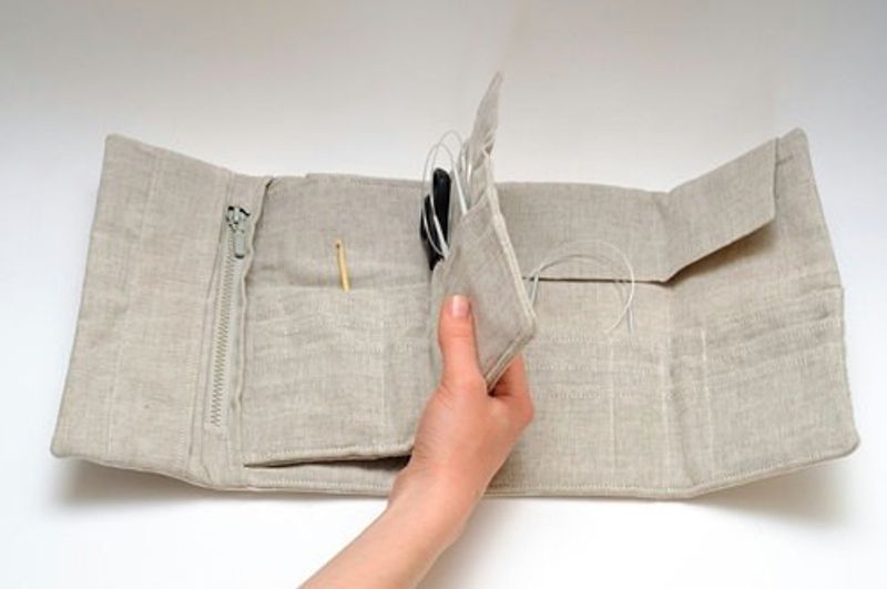 Stort pinneetui med fugler